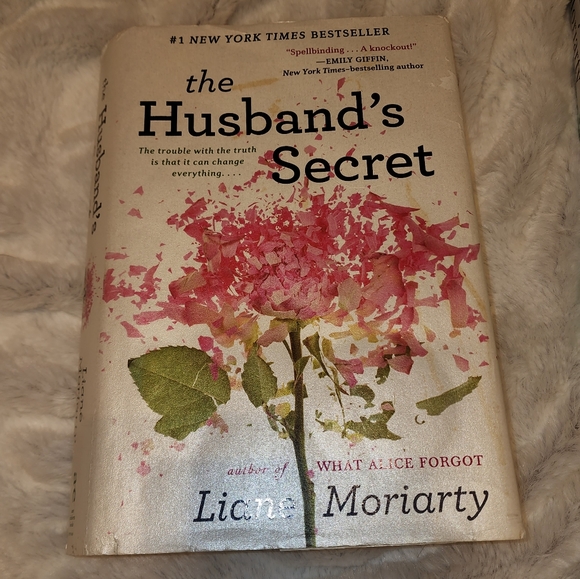 Liane Moriarty Book Bundle - Picture 3 of 6